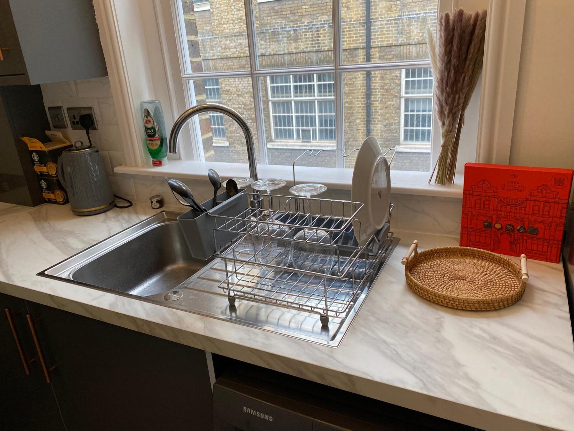 Bright & Modern Newly Refurb 2-Bed 2-Bath Whole Apartment Near Hyde Park & Kensington, Prime Paddington Location Zone 1 London Exterior photo