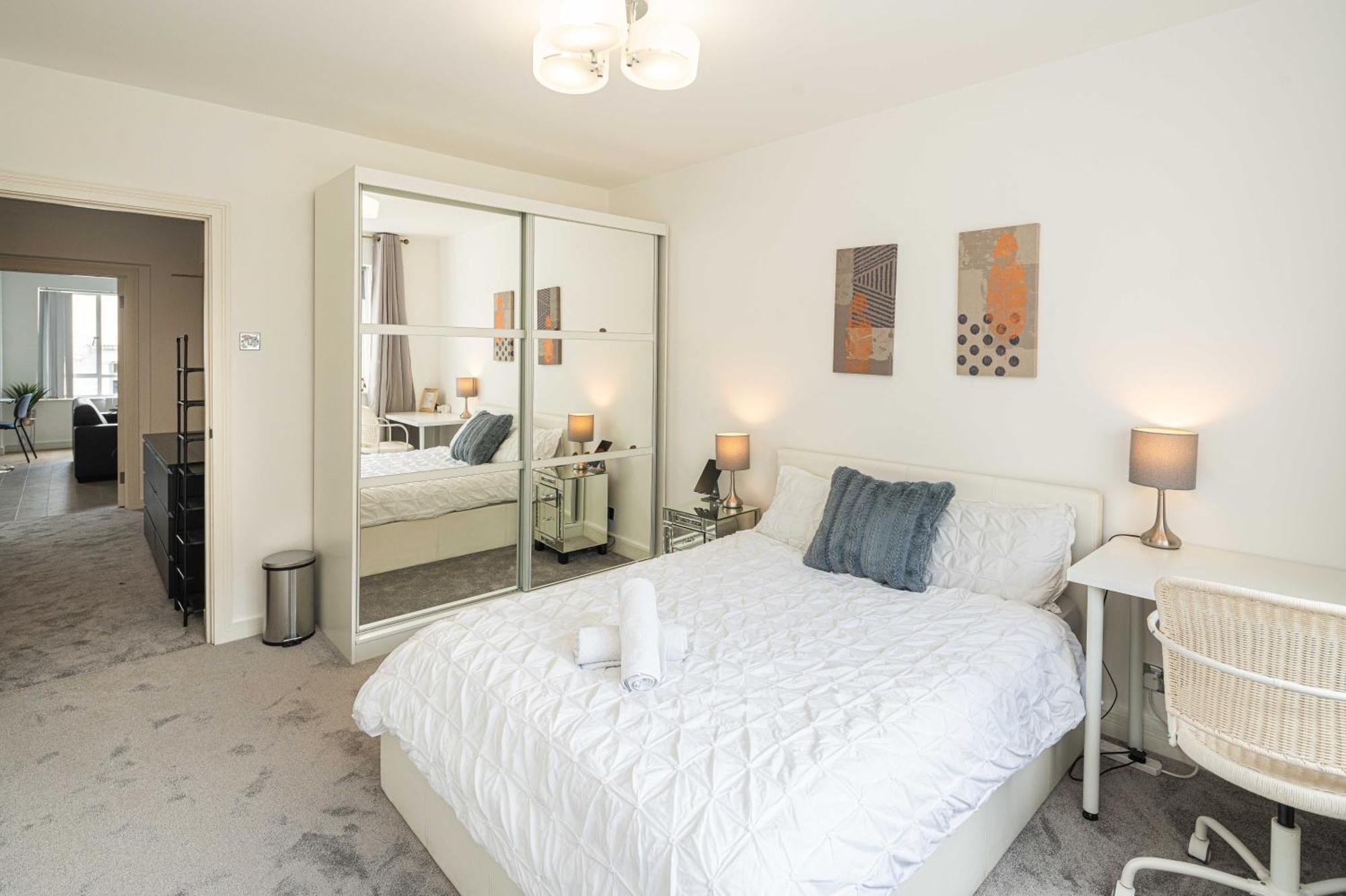 Bright & Modern Newly Refurb 2-Bed 2-Bath Whole Apartment Near Hyde Park & Kensington, Prime Paddington Location Zone 1 London Exterior photo